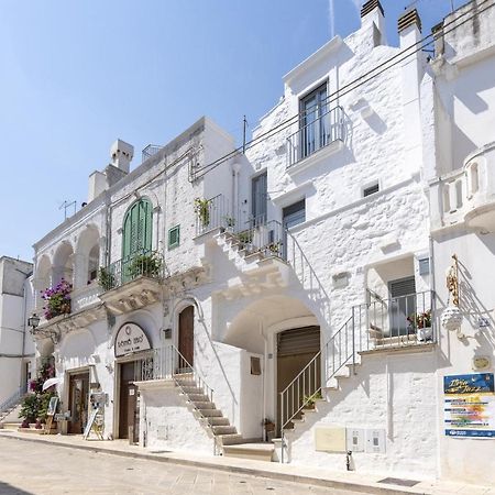 Suite La Scala Del Borgo تْشيستيرنِنو المظهر الخارجي الصورة