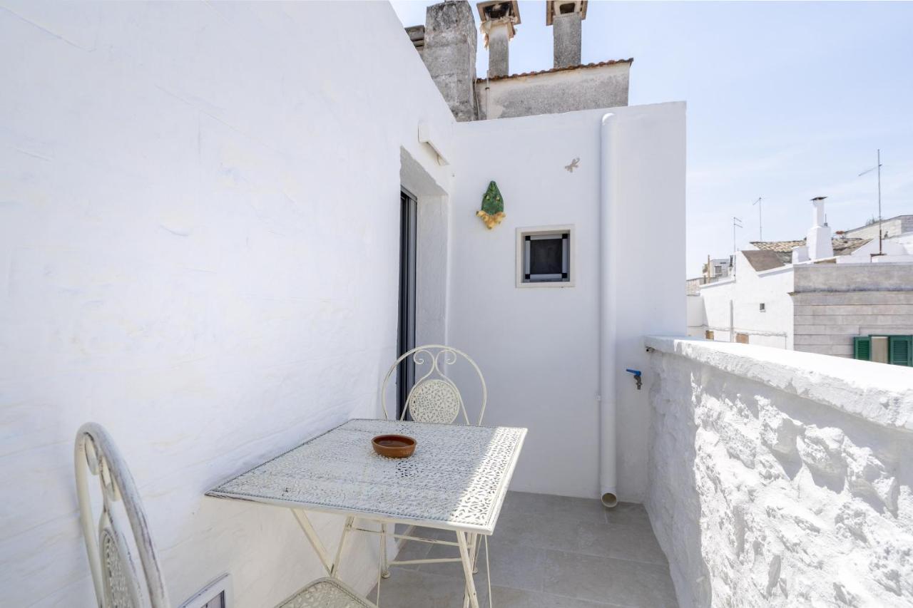 Suite La Scala Del Borgo تْشيستيرنِنو المظهر الخارجي الصورة